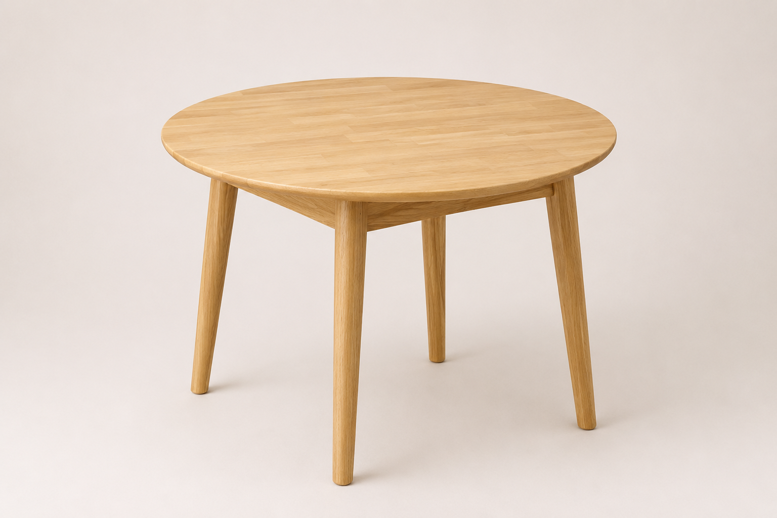Round Dining Table - Solid Rubber wood